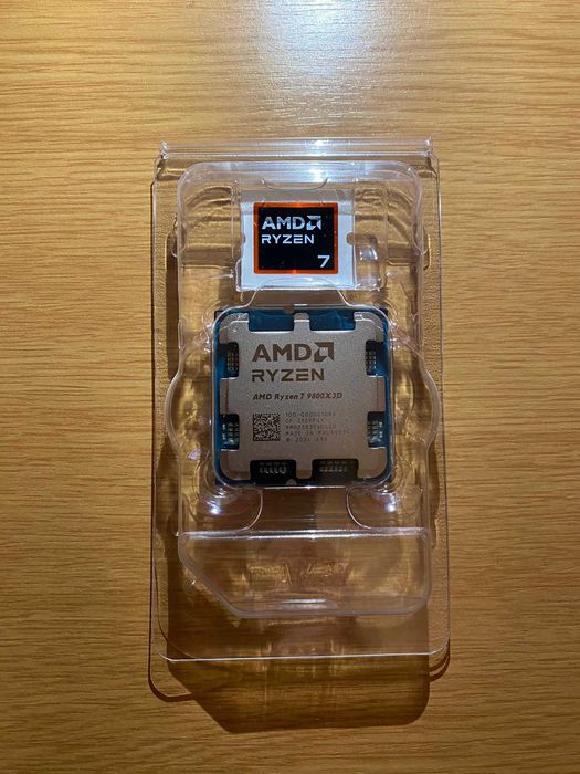 Procesor socket  AM5 AMD Ryzen 7 9800X3D 4.7GHz Tray Nou