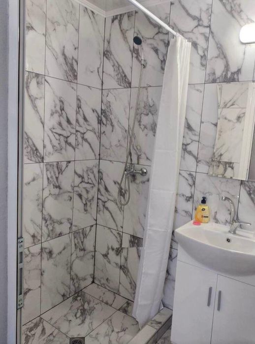 Дава се под наем Двустаен апартамент в Бургас, Долно Езерово - 65 кв.м за 280.5 € - Снимка #1