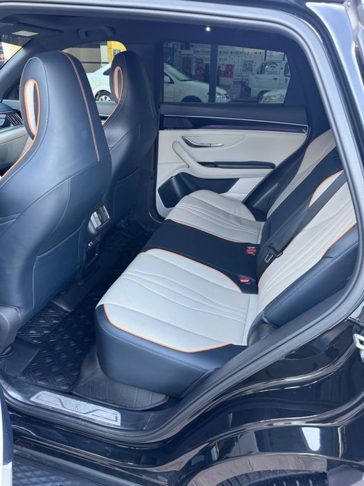 BYD  Song plus flagship