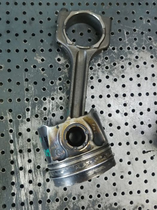 piston cu biela 2.2 d 55284529  alfa romeo giulia stelvio