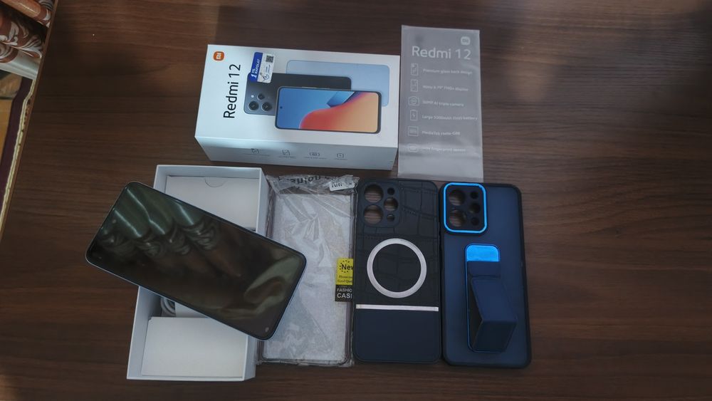 Redmi 12. Ram 8. Rom 256