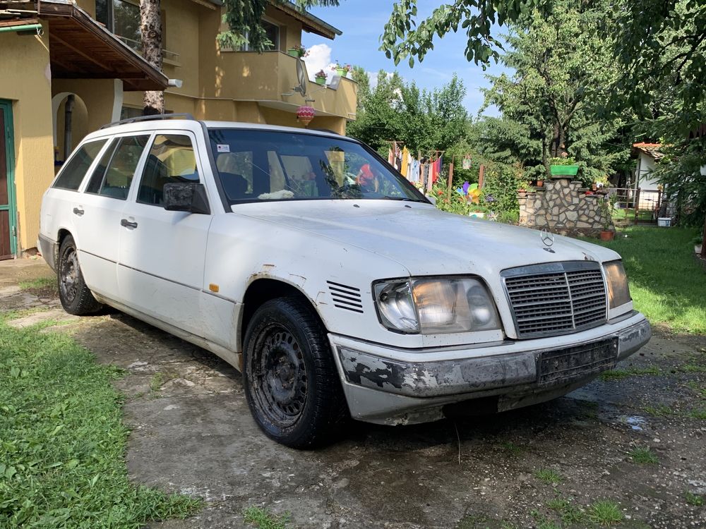 Mercedes E250D W124 На части