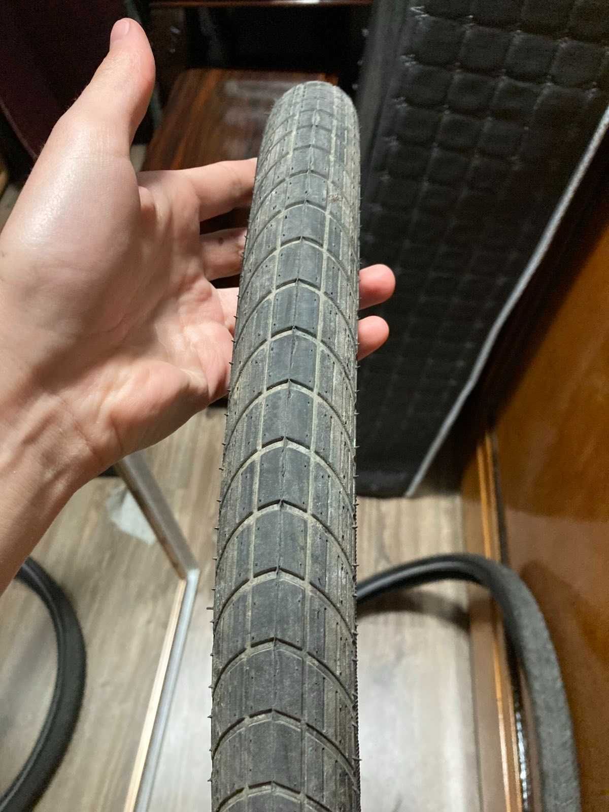 Гуми за колело SCHWABLE 50-622 28" !!КАТО НОВИ!!