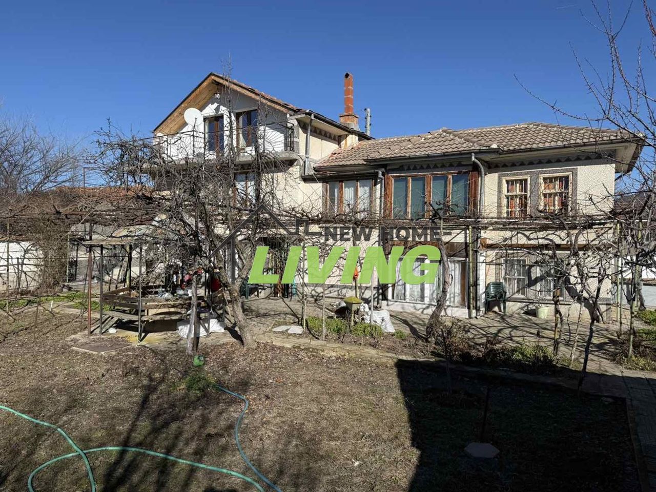 Продава се Къща в с. Отец Паисиево, Област Пловдив - 250 кв.м за 618 €/кв.м - Снимка #1