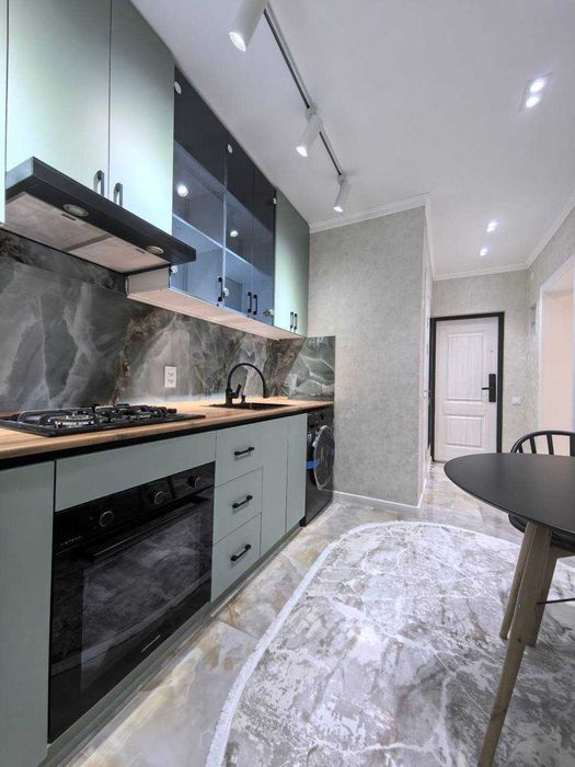 Анхор Речка Продается 1 комнатная 30м², метро Космонавтов, ЦЕНТР