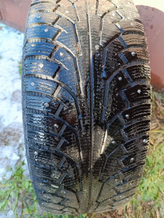 Шины NOKIIAN зимние шипованные