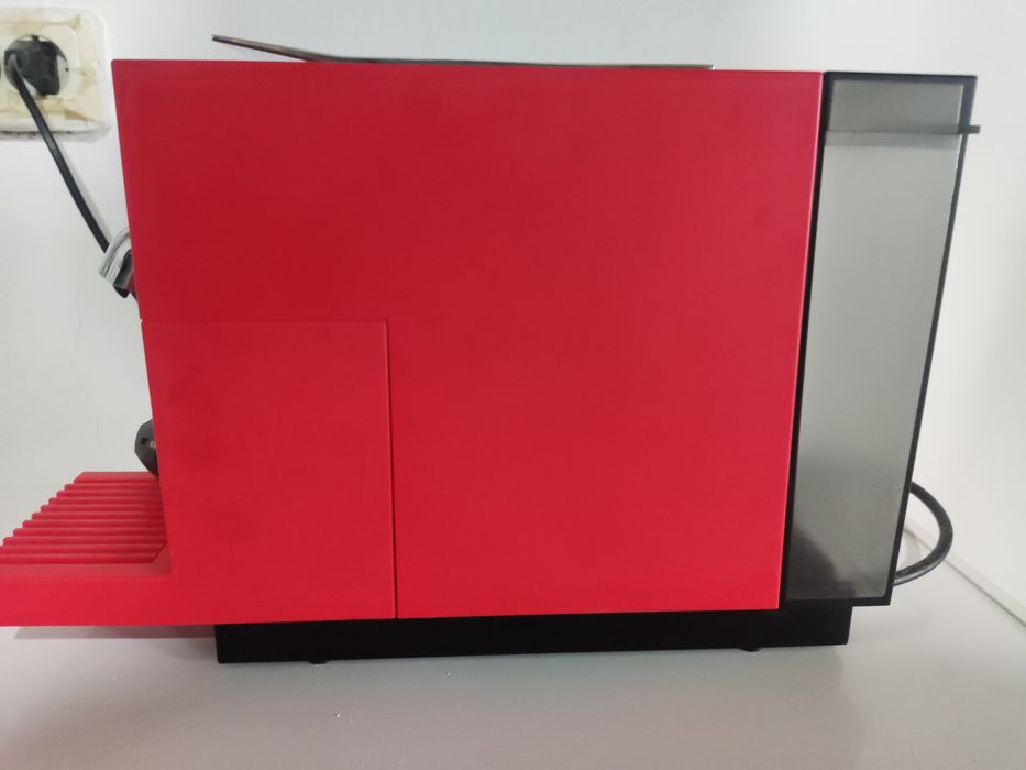 Aparat cafea cremesso predare in Pantelimon si sector 3