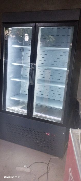 Ветрина халадилник