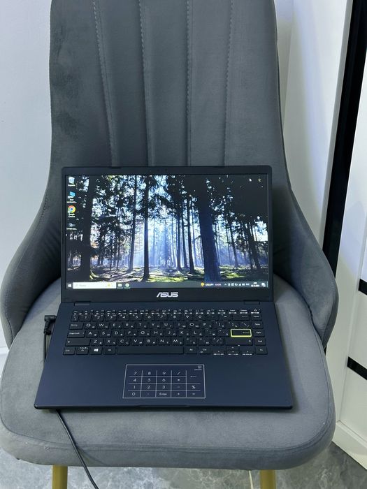 Шустрый ноутбук Asus / Асус