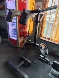 Aparat squat powertec