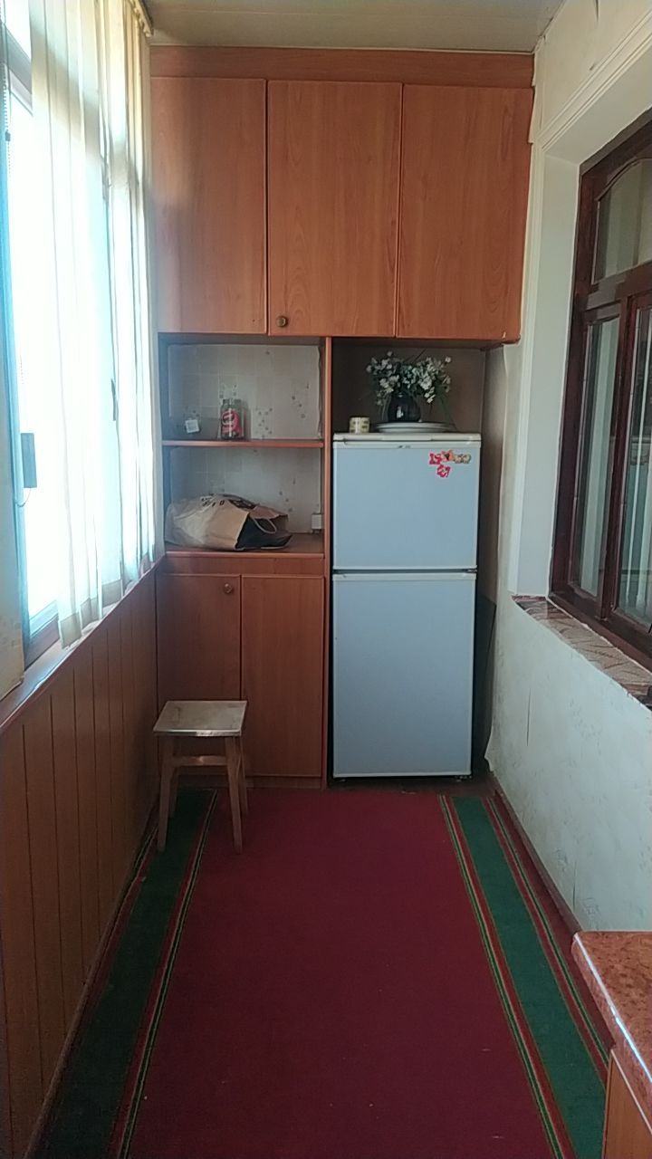 Сдаётся своя 2х ком.квартира. 2/4/4.  на Кадышева Лисунова 1дом.