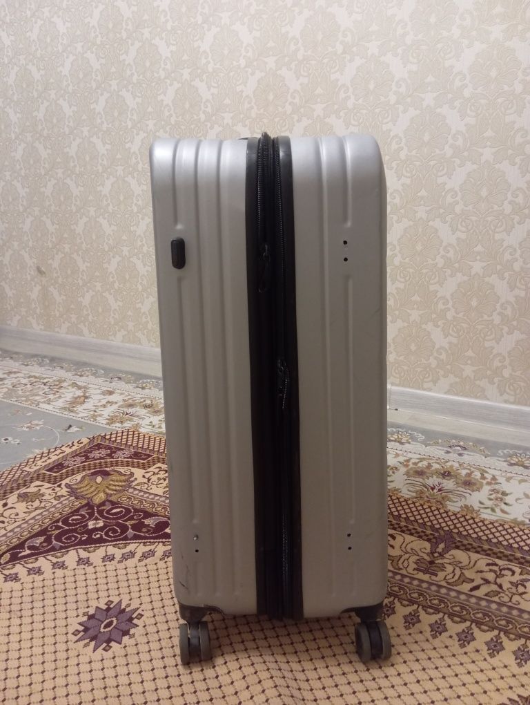 Чемодан 105 л синий