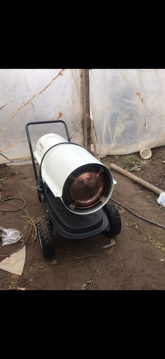 Tun de căldură pe motorină Trotec  30 kw