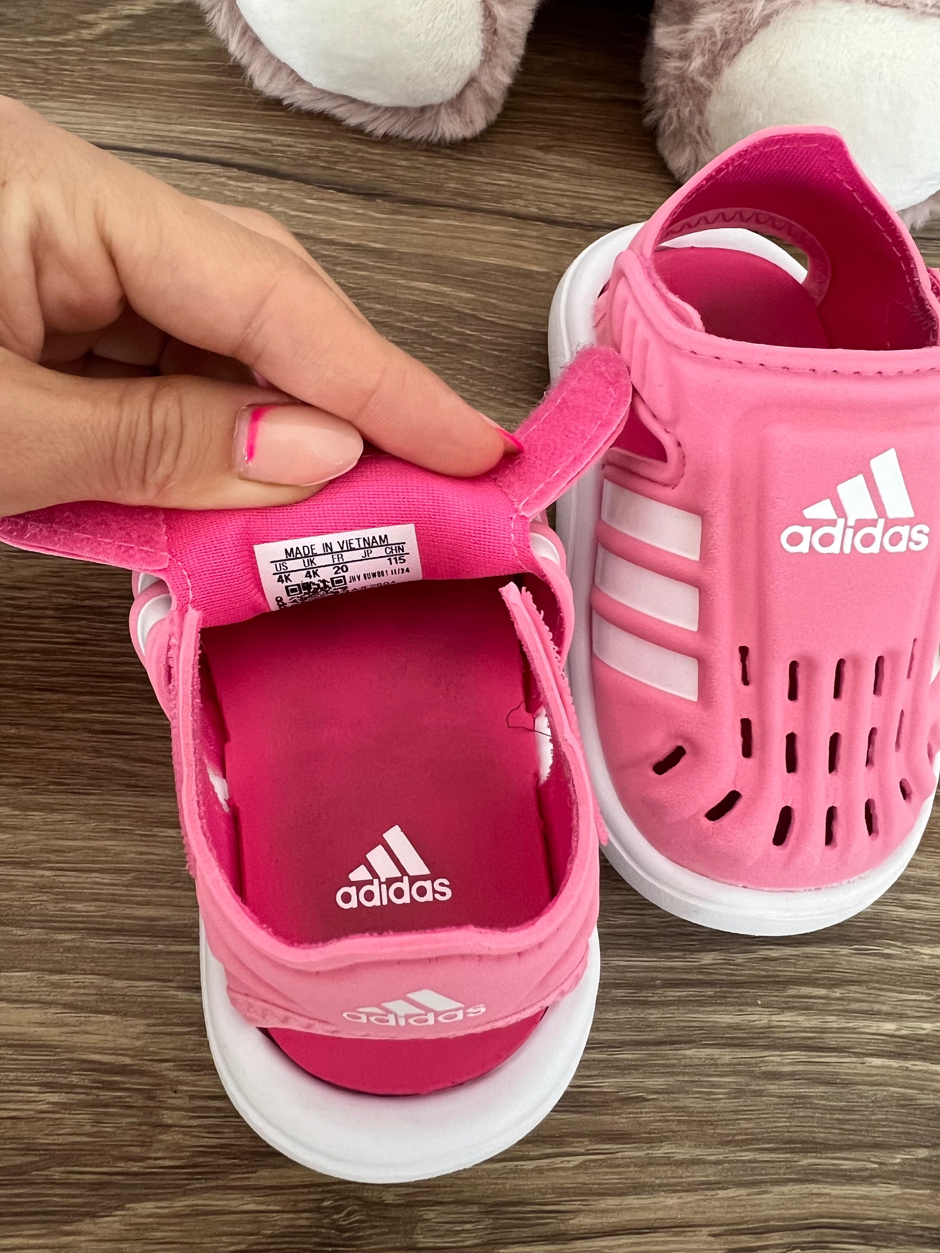 Сандали за момиче. Adidas