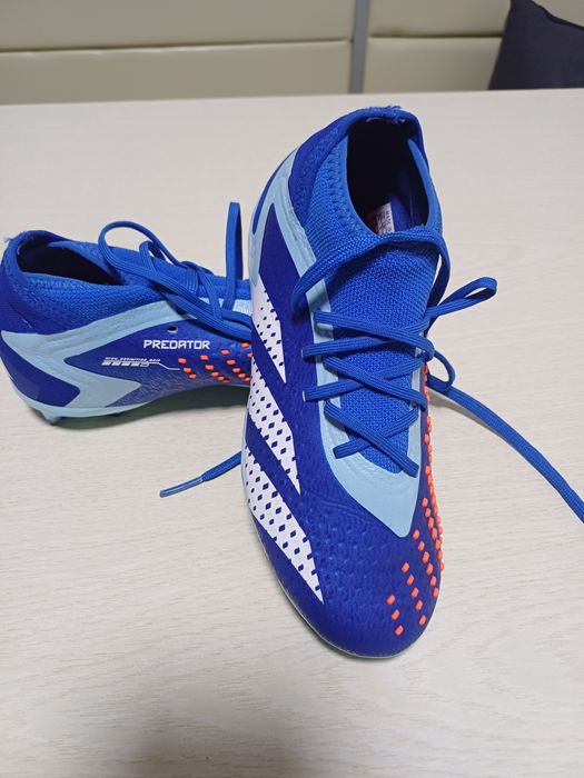 Ghete fotbal adidas predator