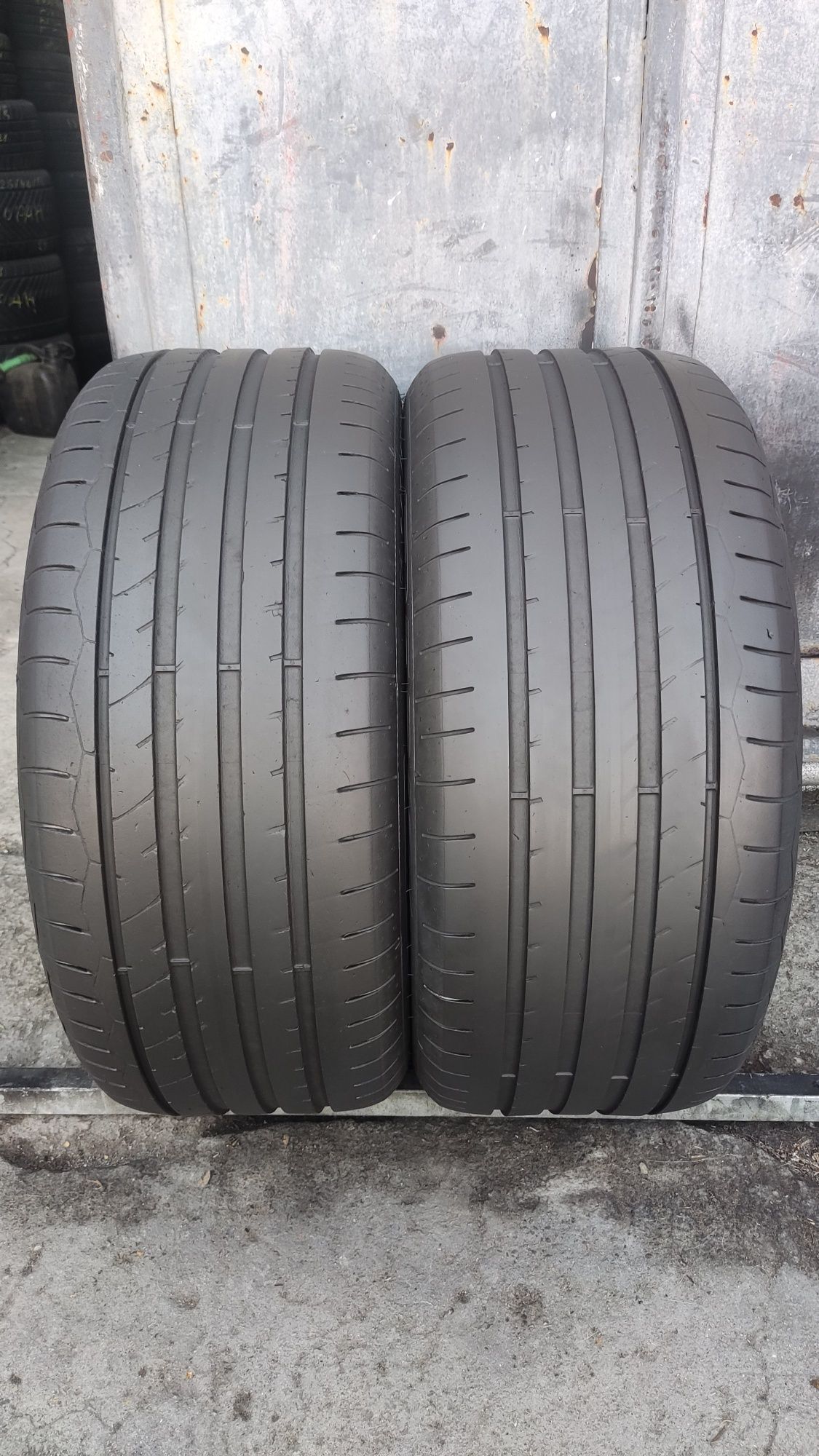 2бр. летни гуми 245/45/17 Debica Presto UHP2
dot21
6.6mm
Добро състоян