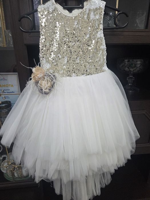 Платья детский на 7.8 лет