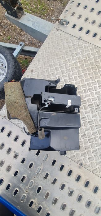 Subwoofer Субуфер Audi A4 B5 Avant Ауди А4 Б5 Комби