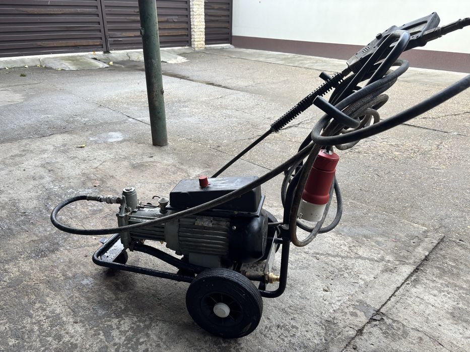 Vand Aparat Popma  de spalat cu presiune trifazica