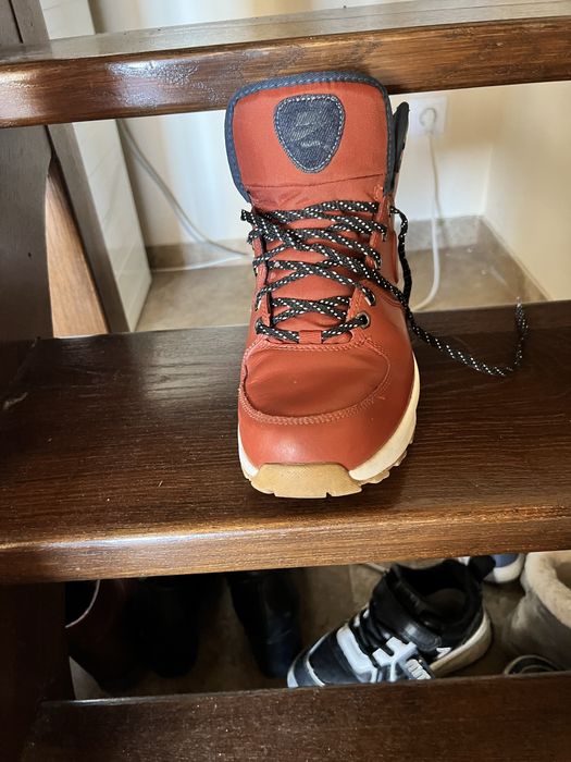 Vând ghete Nike Manoa Leather marimea 41