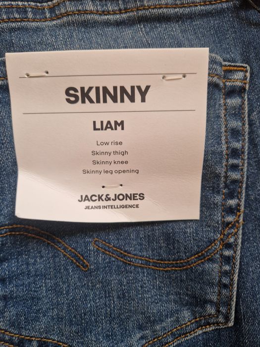 Мъжки тъмно сини дънки