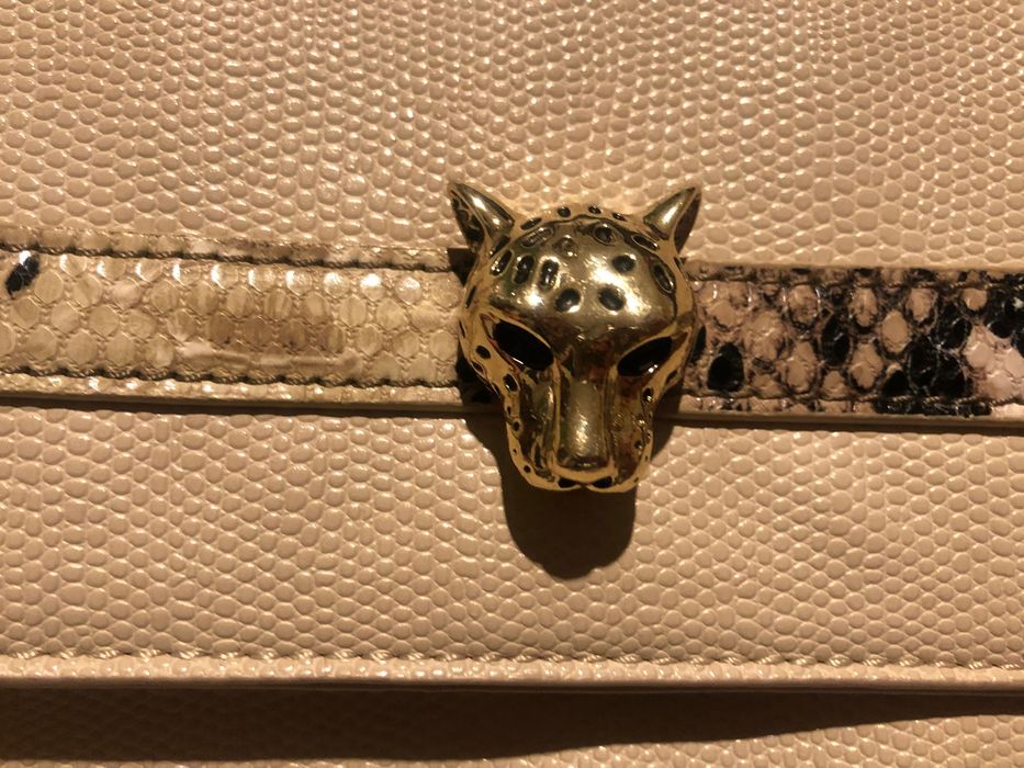 Елегантна дамска Чанта roccobarocco