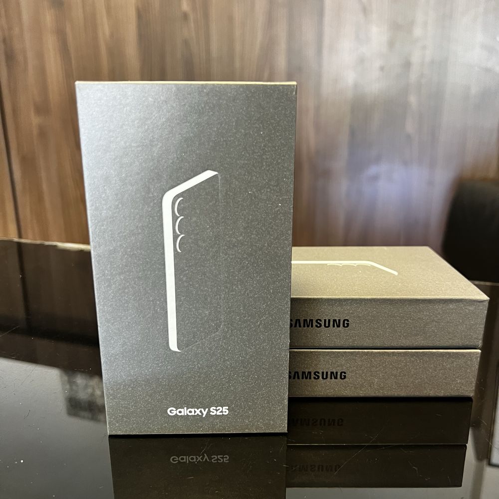 Нов!2г гаранция! Samsung Galaxy S25 S931 5G Dual Sim 12GB RAM 512GB