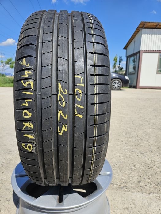 Vând 1 anvelopa 245/40/19 245/40r19 PIRELLI