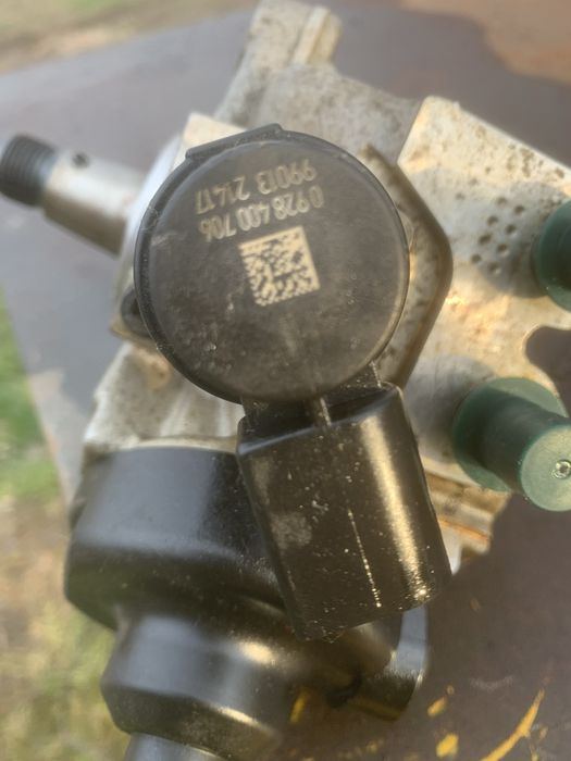Pompa înalt presiune CBDC passat b6 motor 2.0 tdi 81 kw