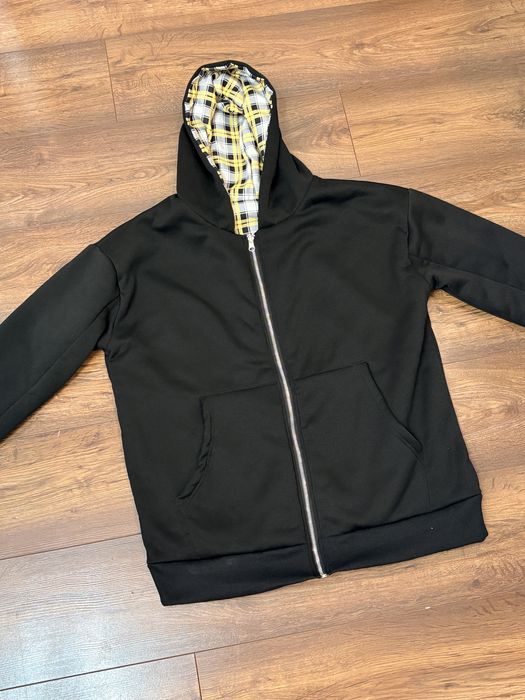 Повседневная одежда формата уни