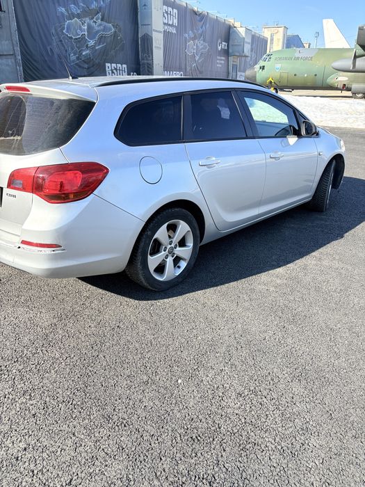 Opel astra j 1.7 Dissel