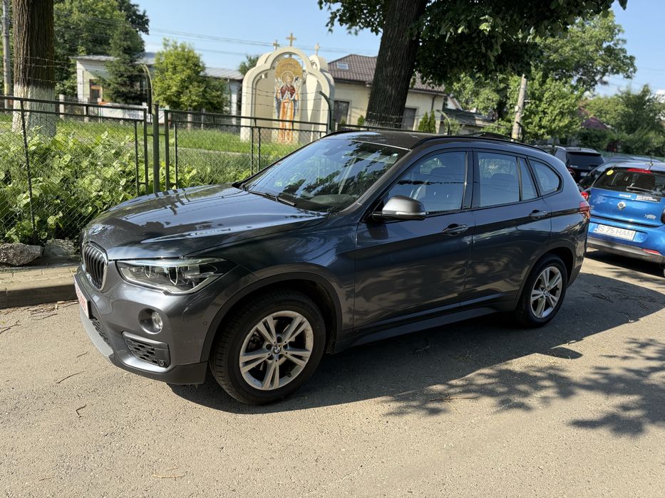 BMW X1 2018, tractiune integrala xDrive, cutie automata