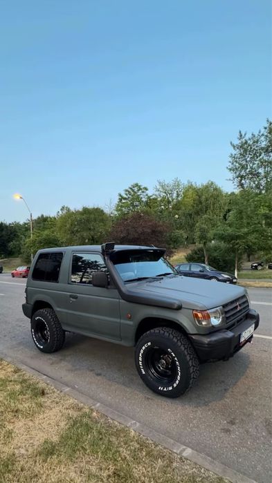 Vand / Schimb Mitsubishi Pajero 2.5d