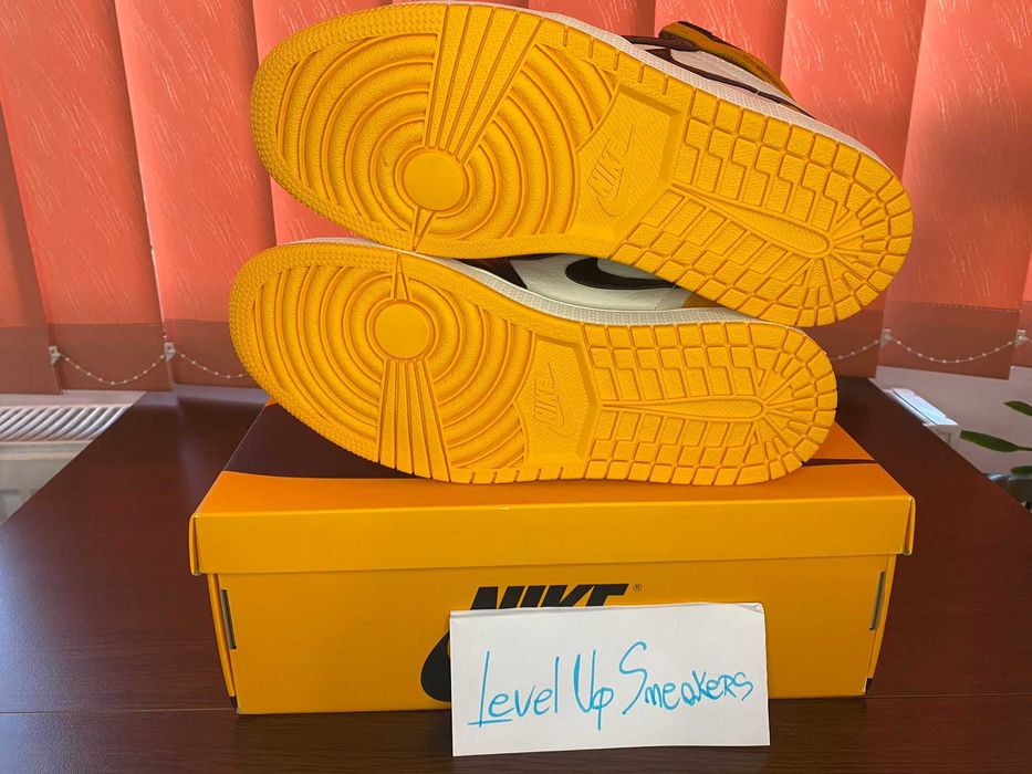 Jordan 1 High OG Taxi 42