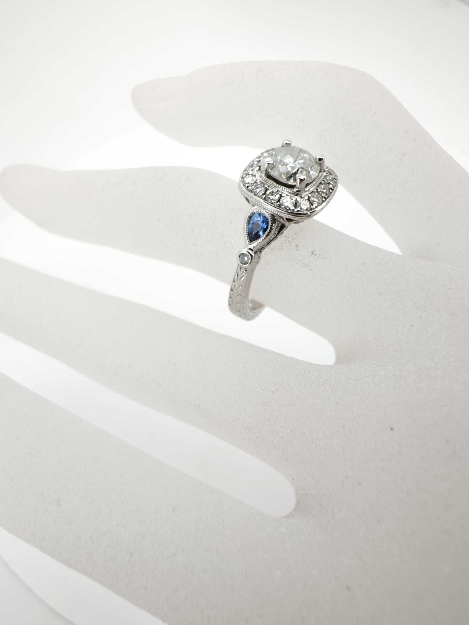 Inel Logodna cu diamante 1ct central