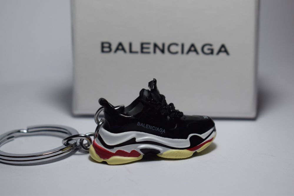 Brelocuri Jordan/Balenciaga/Nike