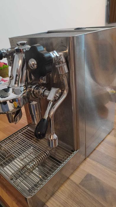 Vand Lelit Mara X PL62X (Grup E61 / HX) - Utilizare 2 Cafele/Zi