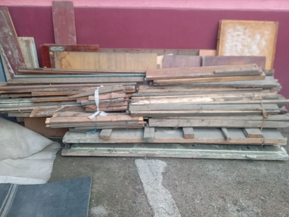 Отдам дрова самовывоз