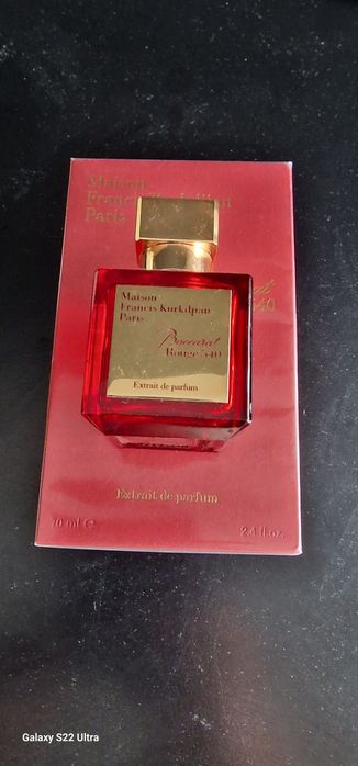 Парфюмът Maison Francis Kurkdjian Baccarat Rouge 540