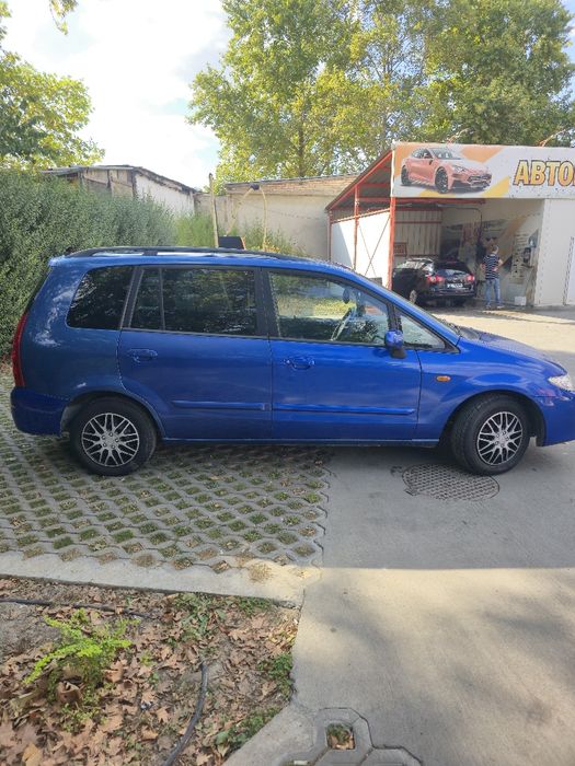 Продавам Mazda Premacy 1.8 бензин