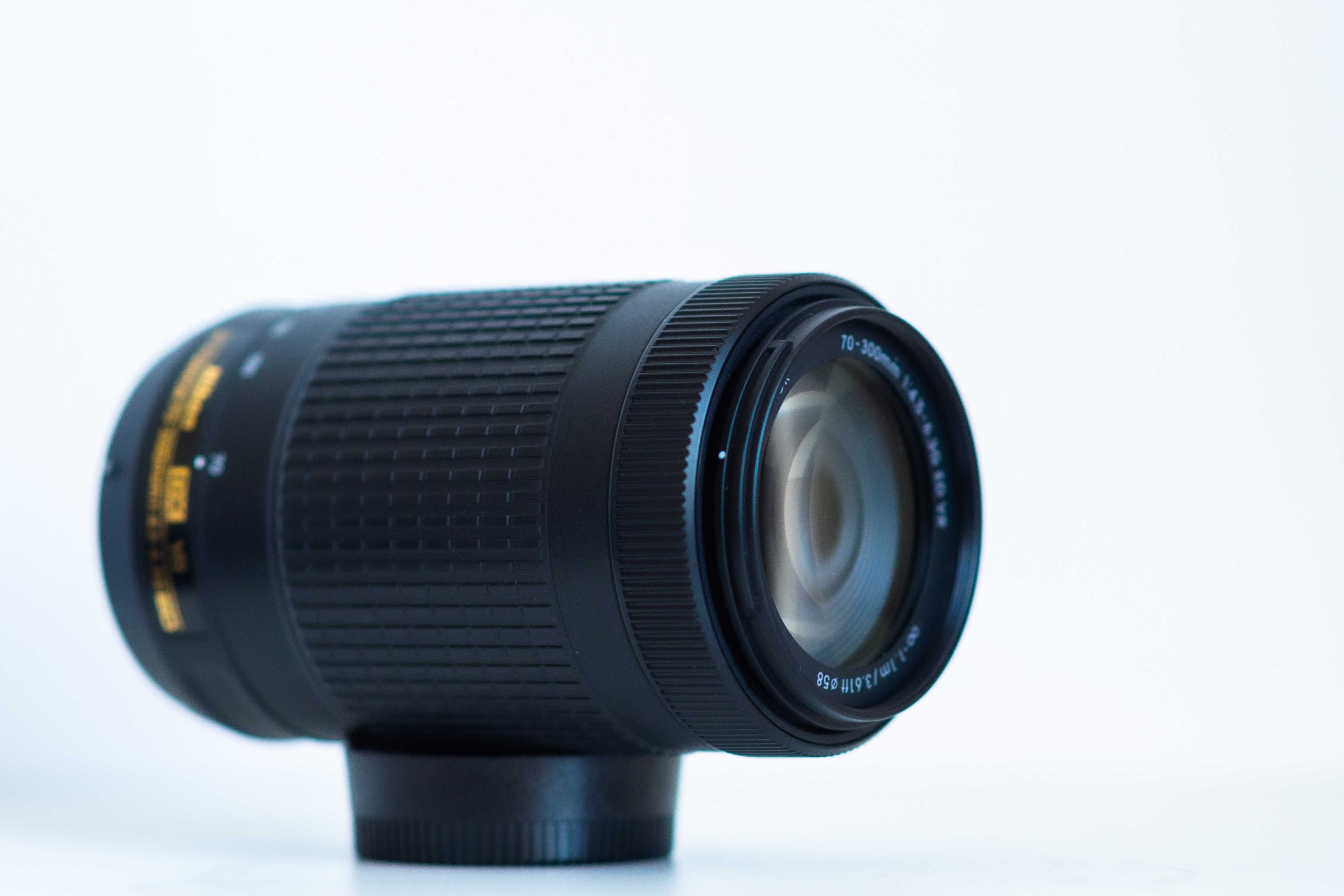 Obiectiv Nikon 70-300mm G ED VR AF-P DX