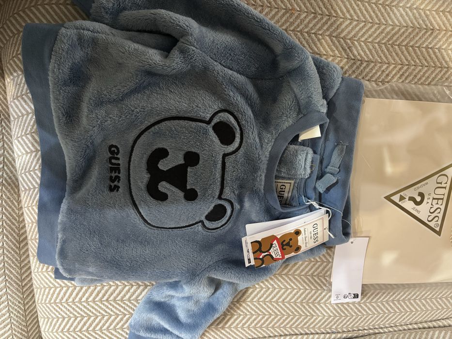 Бебешки комплект от 2 части Guess