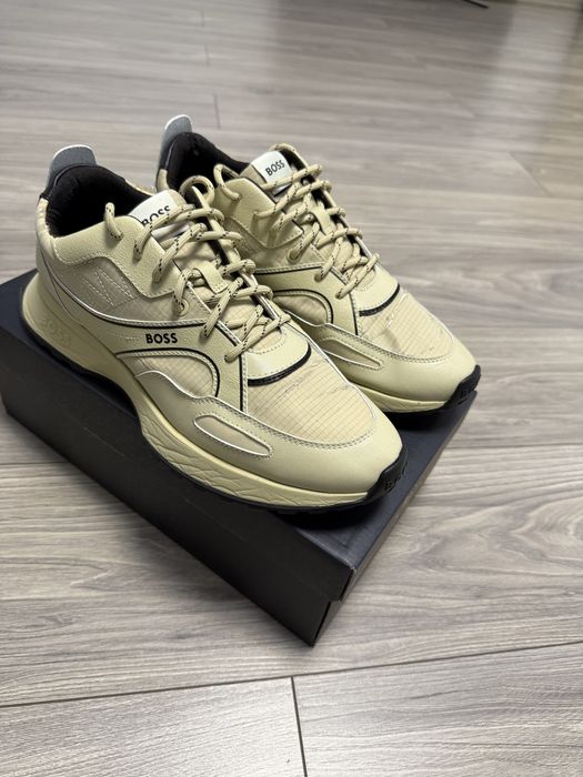 Adidasi Boss ///