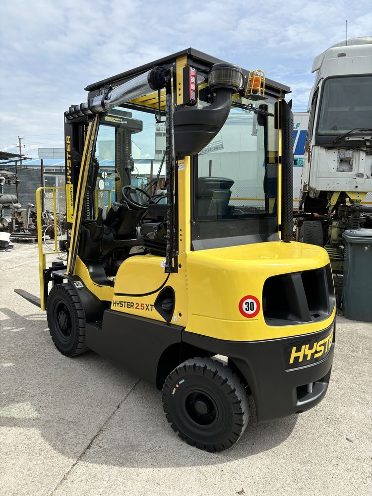 Motostivuitor Hyster 2,5 tone, an fab 2016 !!! linde still