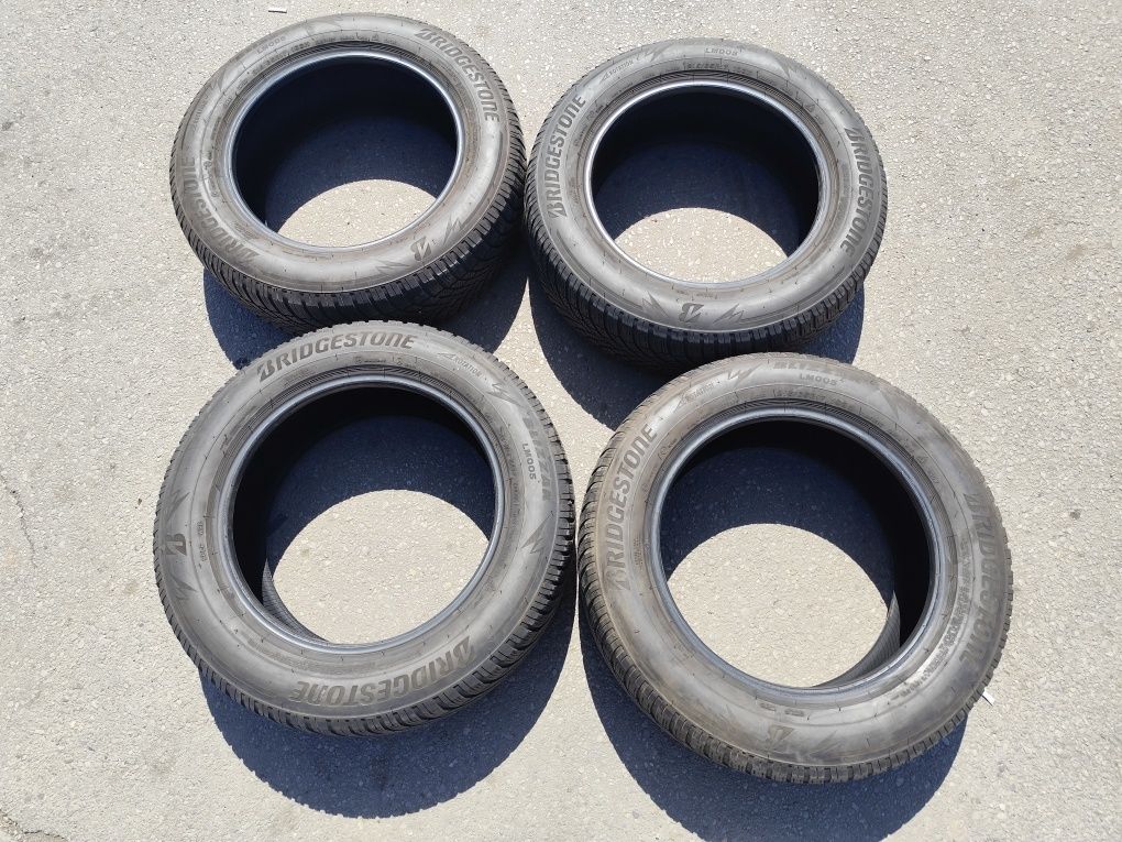 Гуми  215/65r17 BRIDGESTONE