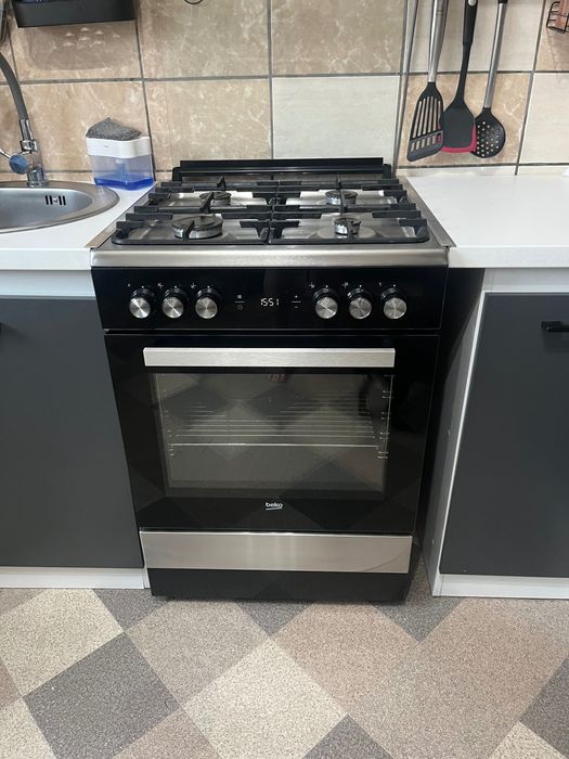 Aragaz Beko 60 cm