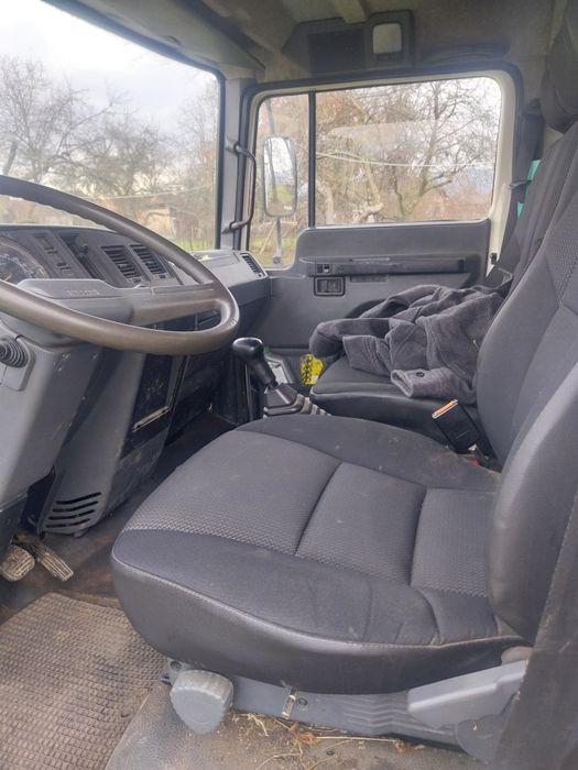 Vând nissan 3000 diesel