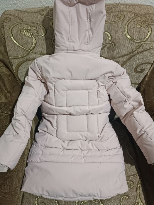 Куртка тёплая на девочку 100 тысяч