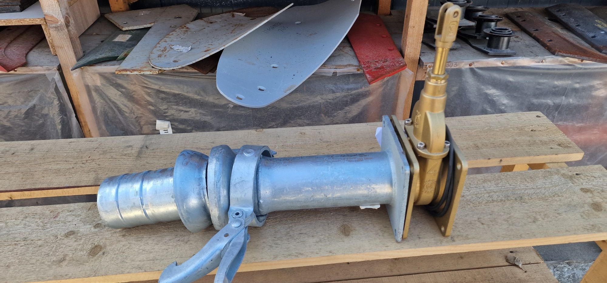 Robinet vana mufa lungă 4 toli import Italia tip perrot bazzoli bauer