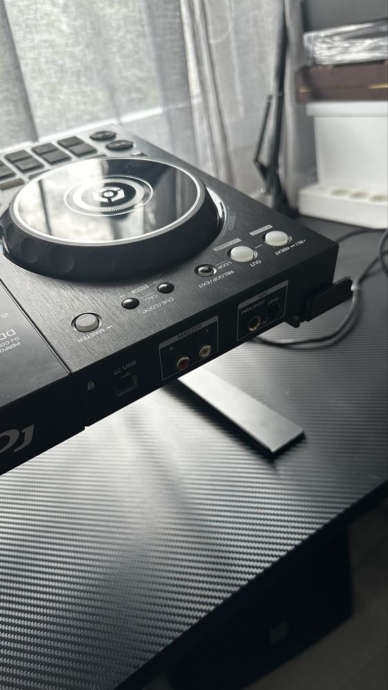Pioneer DDJ - 400